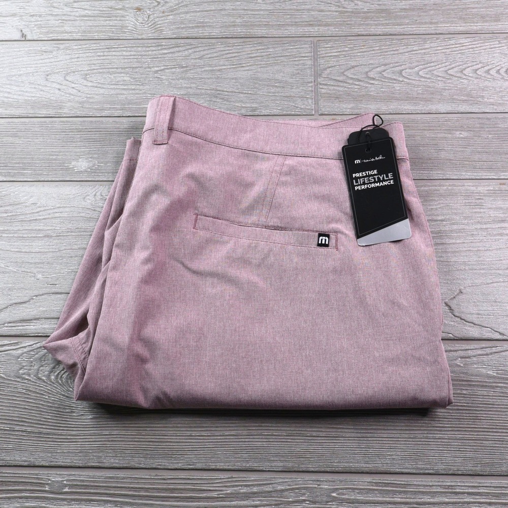 NWT TravisMathew Beck Golf Shorts Men's 40 Winetasting Burgundy Heather